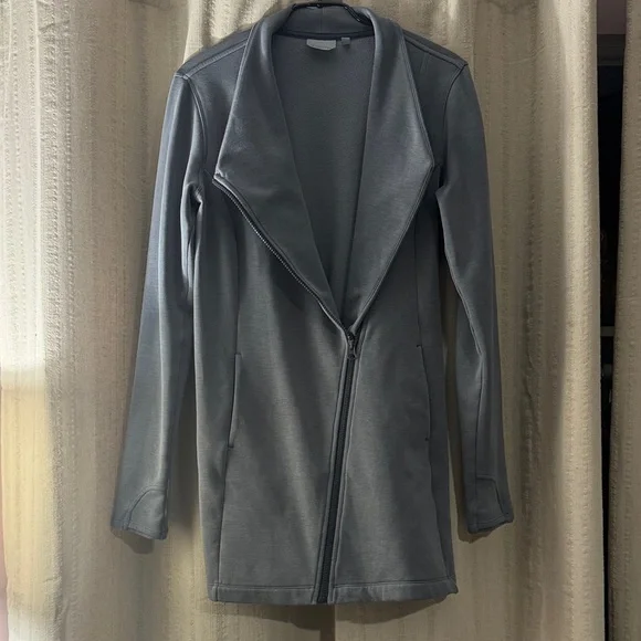 Athleta Wool Softtech Cya Asymmetrical Soft Zip up jacket, Gray, S - Picture 5 of 6